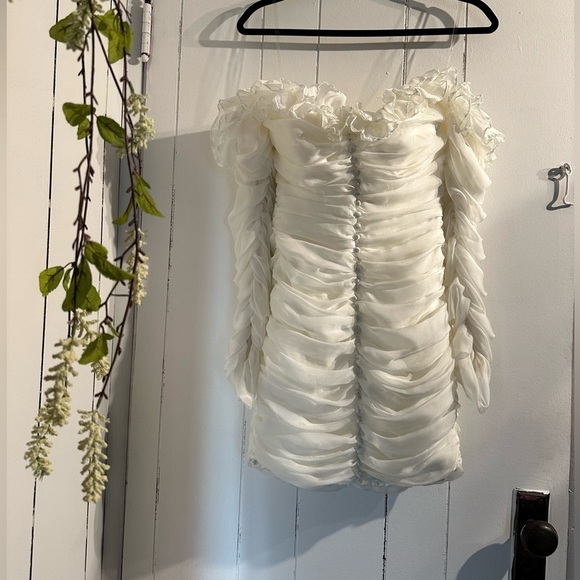 HOUSE OF CB ASTRID DRESS - Picture 2 of 8